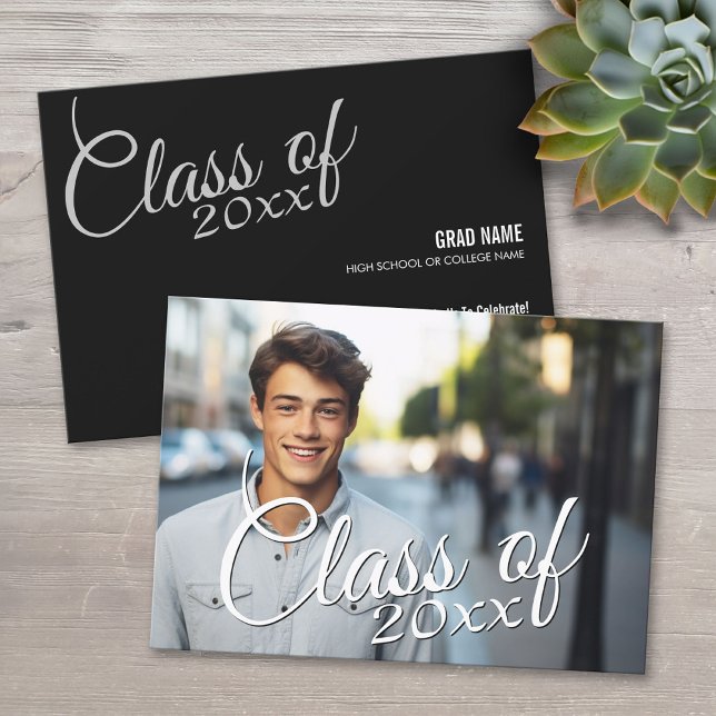 Classy Script Faire-part Party (Classic Graduation Announcement)