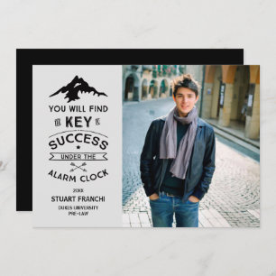 Clé du succès Invitation à un diplôme humoristique