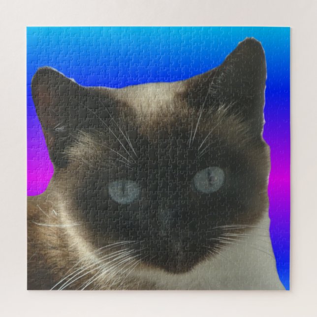 Close up Puzzle : Cute Siamese Cat (Vertical)