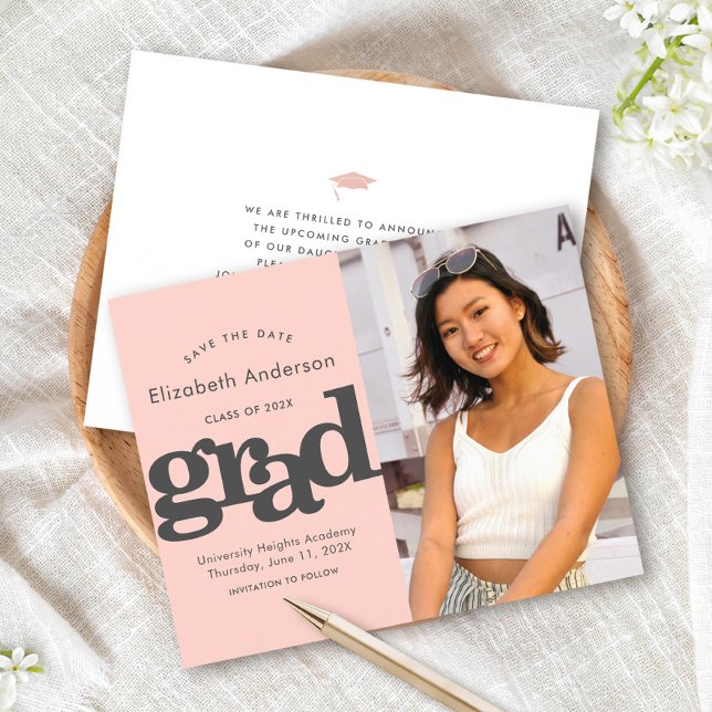 Clush Pink Budget Photo Enregistrer Date Invitatio (Créateur téléchargé)