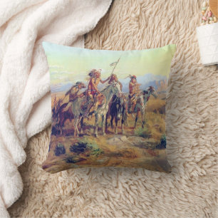 CM Russell Le Scouts Fine Art Coussin