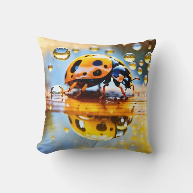 Coccinelle sous la pluie Coussin jeté (Recto)
