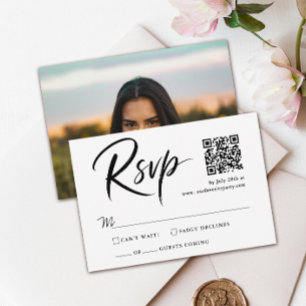 Code QR noir et blanc moderne Réponse Quince Scrip