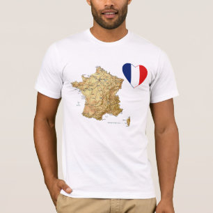 Coeur de drapeau de la France et T-shirt de carte