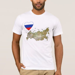 Coeur de drapeau de la Russie et T-shirt de carte