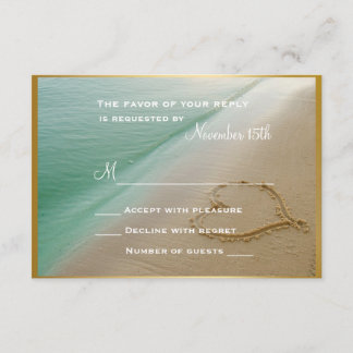 Coeur sculpté dans la carte RSVP de mariage de sab