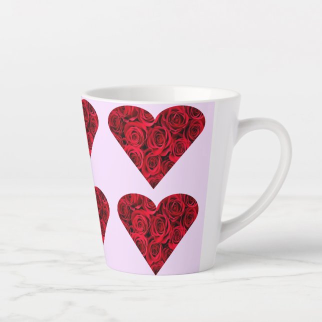 Coeurs roses sur Mug en latte rose (Droite)