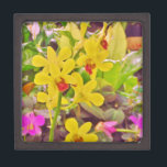 Coffret A Bijoux Beautiful Yellow autumn<br><div class="desc">Belle orchidées jaunes jolies orchidées jaunes Fleurs de fleurs d'orchidées. Photo de Sandy Closs Great pour toutes les saisons printemps été et automne. tropical,  moderne,  automne,  fleur,  fleurs,  floral,  printemps,  orchidée,  jardin,  mariage,  mariages, </div>