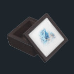 Coffret A Bijoux Sky Féerie Aspar et Unicorn Vignette<br><div class="desc">Sky Féerie Aspar et Unicorn Vignette Sous la pleine lune et les étoiles dans le ciel de minuit, il y a une piscine de féerie qui est rempli d'eaux pures de la magique cascade de licorne. C'est là que vous trouverez la Unicorn, Sky Féerie Aspara et Unicorn Lunaria, danser dans...</div>