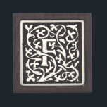 Coffret A Bijoux Vintage Monogram F Art Nouveau Letter<br><div class="desc">Art nouveau Letters - Monograms from the Arts & Crafts Movement Cette lettre F est un joli monogramme robuste créé en 1901 et publié dans un ensemble de livres. Le monogramme F est entouré d'un magnifique motif de vigne dessiné à la main, très dans le style des motifs Art nouveau...</div>