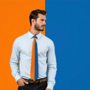 Col cravate à motif partagé orange et bleu