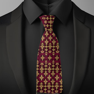 Col cravate motif rubis et or