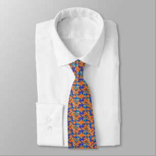 Col cravate orange et bleu avec motif géométrique