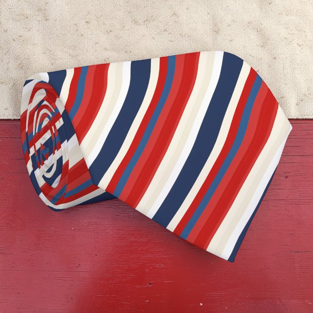 Col cravate patriotique rayé rouge, blanc et bleu (Créateur téléchargé)