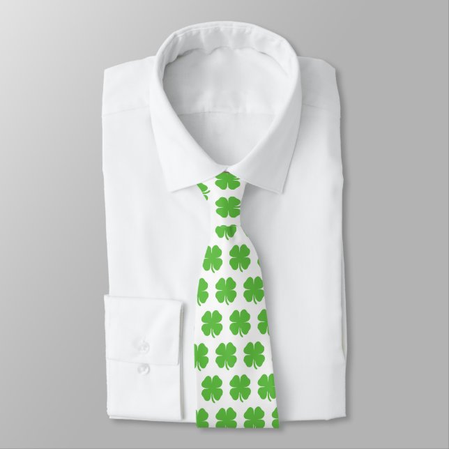 Col cravate trèfle irlandais (Attaché)