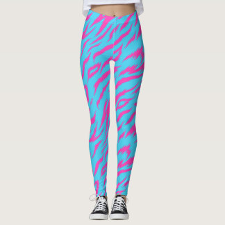 Collants rose flamboyant avec fond bleu clair