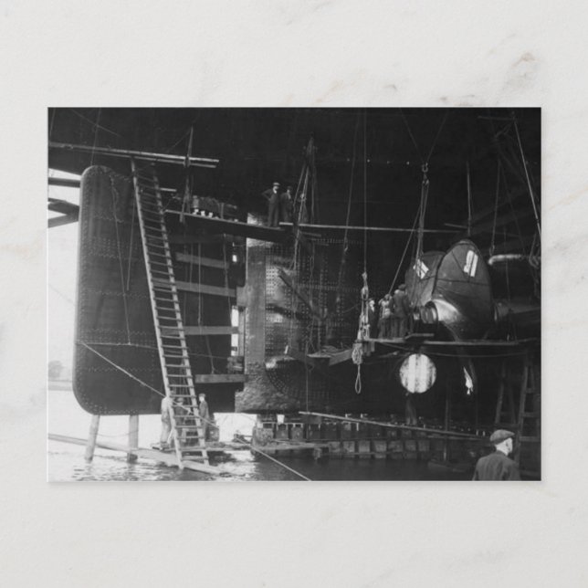 Collection de cartes postales RMS Queen Mary (Devant)