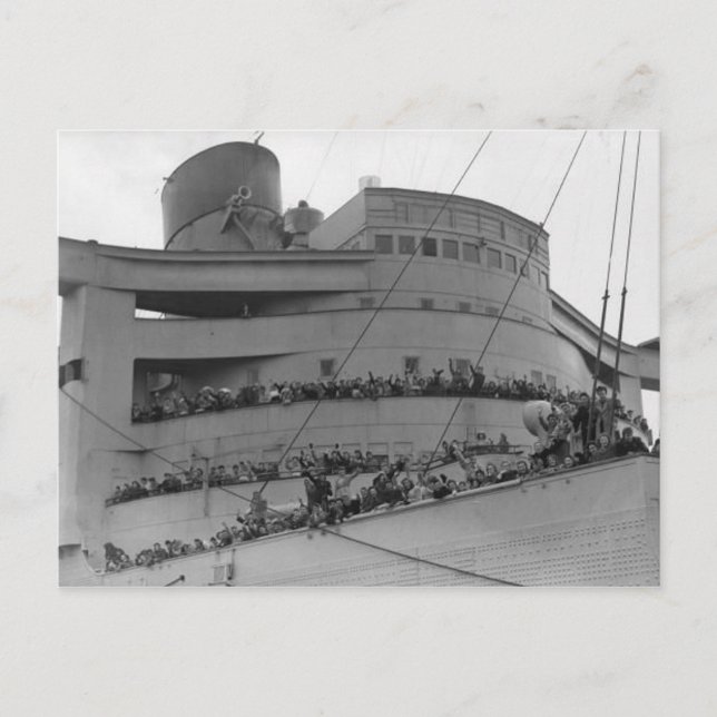 Collection de cartes postales RMS Queen Mary (Devant)