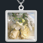 Collier Bouquet mariage<br><div class="desc">Bouquet mariage</div>