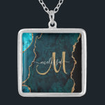 Collier Chic Turquoise Gold Parties scintillant Agate Pers<br><div class="desc">Cet élégant collier personnalisé dispose d'un arrière - plan d'agate turquoise accentué de parties scintillant en faux or. Personnalisez votre monogramme initial en calligraphie manuscrite avec votre nom ci-dessus. Un cadeau féminin unique pour l'anniversaire, les fêtes et toute occasion spéciale. Conçu pour vous par des Tee - shirts extrêmes !...</div>
