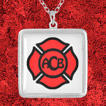 Collier Croix de St. Florian avec Monogramme<br><div class="desc">La Croix de Saint-Florien est reconnue mondialement comme l’emblème des pompiers et des services d’incendie. Nous offrons quatre versions : toutes rouges avec un centre adapté au monogrammage, rouges avec un centre vierge pour un insert photo, rouges avec une bande blanche au milieu prêt à recevoir votre texte, et rouges...</div>