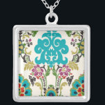 Collier Damask Floral Patterns Plum Turquoise<br><div class="desc">Des motifs floraux turquoise,  prune,  verte et violette se rencontrent sur un arrière - plan blanc pour donner vie à cette impression damasée de juin Erica Vess. Travaille comme un cadeau pour vous-même,  un ami ou un membre de la famille.</div>