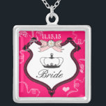 Collier de mariée<br><div class="desc">Mariage Keepsaké Mariage Colliers - pour changer la couleur arrière - plan - cliquez sur personnaliser - cliquez sur modifier - choisissez l'outil dernier dans le menu déroulant et choisissez l'une des couleurs affichées ou entrez votre code hexadécimal rgb pour votre couleur de mariage personnalisée - pour changer la couleur...</div>