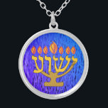 Collier de Yeshua Menorah<br><div class="desc">Ce collier est destiné à vous rappeler qui est le plus important pour vous.</div>