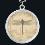 Collier Dragonfly Vintage Antique Classic Nature<br><div class="desc">Vintage Dragonfly Image antique d'une libellule - Cette petite libellule douce est une image antique d'une belle libellule,  dessinée en noir et blanc,  avec un arrière - plan de libellules colorés doux contre du papier ancien.</div>