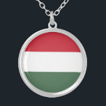 Collier Drapeau Hongrie<br><div class="desc">Drapeau patriotique de Hongrie.</div>