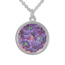 Mes coeurs dans un mouvement giratoire Neckace