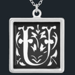 Collier en argent Momogramme<br><div class="desc">Colliers de conservation Choisissez soit Silver Plated Gold Finish ou Sterling Silver Unique Personnalisé! st Christmas Cadeau Mariage Keepsaké Wedding Party Colliers - pour changer la couleur arrière - plan - cliquez sur personnaliser - cliquez sur modifier - choisissez l'outil dernier dans le menu déroulant et choisissez l'une des couleurs...</div>