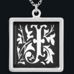 Collier en argent Momogramme<br><div class="desc">Colliers de conservation Choisissez soit Silver Plated Gold Finish ou Sterling Silver Unique Personnalisé! st Christmas Cadeau Mariage Keepsaké Wedding Party Colliers - pour changer la couleur arrière - plan - cliquez sur personnaliser - cliquez sur modifier - choisissez l'outil dernier dans le menu déroulant et choisissez l'une des couleurs...</div>