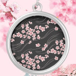 Collier Fleur de cerisier rose<br><div class="desc">Les fleurs de cerisiers roses sur le noir - un grand cadeau pour elle</div>