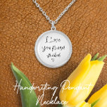 Collier Garder minimaliste amour de l'écriture manuscrite<br><div class="desc">Le design minimaliste du collier de charme de Mme Monogram vous permet de télécharger votre propre écriture ou l'écriture manuscrite de votre être cher sur le charme pour une conservation à dernier une vie. Prenez l'écriture de votre être cher ou écrivez votre propre sentiment, scannez l'écriture manuscrite, ou prenez une...</div>