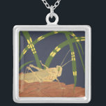 Collier Grasshopper en Grass vert sur Arrière - plan bleu<br><div class="desc">Le vert profond de l'herbe dans ce tableau se fond parfaitement avec l'arrière - plan bleu, créant une sensation de soirée dans cette pièce de Nina Tenser. Les deux couleurs contrastent avec le pâle de la sauterelle. Les amoureux de la nature devraient acheter cette pièce et la placer sur leur...</div>