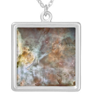 Collier La région centrale de la Carina Nebula
