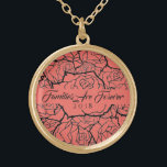 Collier Les Roses de corail dans les familles d'or<br><div class="desc">Collier en couleur or avec une impression multi-roses multicouche en Coral & Black et texte de "Familles sont pour toujours 2018" en écriture fantaisie de Noir. Customisez ce collier avec une date spéciale ou/ou et choisissez votre style ou changez de couleurs. Ou achetez comme prévu. Disponible également en Sterling Silver...</div>