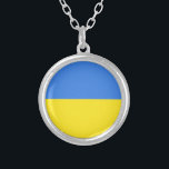 Collier Liberté du drapeau ukrainien<br><div class="desc">Ukraine Flag - Soutien à la liberté ! Faisons du monde un endroit meilleur - tout le monde ensemble ! Un monde meilleur commence - dépend - a besoin de VOUS aussi! Vous pouvez transférer vers plus de 1000 produits Zazzle. Redimensionnez et déplacez ou supprimez et ajoutez des éléments /...</div>