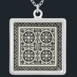 Collier Motif Mandala noir et blanc par Vision Studio<br><div class="desc">Un motif mandala noir et blanc que Vision Studio vous apporte. Mandala est un mot sanscrit pour cercle et représente l'Univers dans l'hindouisme et le bouddhisme. Les Mandalas sont censés avoir un effet apaisant sur les gens, donc si vous voulez un peu de calme dans votre vie acheter cette impression...</div>