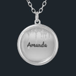 Collier Nom du monogramme Parties scintillant à goutte d'a<br><div class="desc">Un joli collier de nom de parties scintillant coulant en argent. Ajoutez son nom à monogramme. Un grand cadeau pour elle,  ou pour votre fête de mariée.</div>