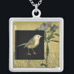Collier Oiseau sur Noir et Arrière - plan Vintage<br><div class="desc">Cette image est simple et belle à ajouter sur n'importe quel produit offert et plaira à tout amateur d'art vintage. Le carré noir met l'accent sur les couleurs de l'oiseau et de l'arrière - plan jaune.  Choisissez cette oeuvre pour votre prochain produit Zazzle.</div>