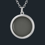 Collier olive noire (couleur solide)<br><div class="desc">olive noire (couleur solide)</div>