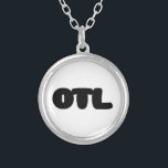 Collier OTL Emoticon ~ Élang coréen<br><div class="desc">À genoux. Globe Trotters se spécialise dans l'imagerie idiosyncratique du monde entier. Vous y trouverez des Cartes de Voeux,  Cartes Postales,  Posters,  Mousepads et plus encore.</div>