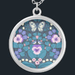 Collier Pansies, oiseaux et papillons<br><div class="desc">Papier peint de jardin peint à la main avec boiseries,  lys,  fleurs de coeur saignant,  feuilles,  oiseaux et papillons motifs sans couture.</div>