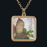 Collier Plaqué Or *~* AP40 Père Noël Vintage et Holly PEACE Gold<br><div class="desc">(recherchez AP40 et AP44 pour des articles similaires ) * Énergétiquement Amélioré Retro Vintage Saint Nick, ST Nick, Santa Claus, Said Nicholas, Jewelry With Intention (r) Holly and Red Berries / Berry / et saint Nick Nostalgic Old Fashioned Retro Antique Victorian Vintage Santa Claus Saint Nicholas et Holly feuillage et...</div>
