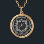 Collier Plaqué Or Conception de monogramme décoratif personnalisée<br><div class="desc">Conception de monogramme décoratif personnalisée</div>