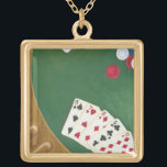 Collier Plaqué Or Main de Poker gagnante six à dix<br><div class="desc">Si seulement chaque main de poker était si bon! Une droite de six à dix est la main gagnante dans ce tableau de Chariklia Zarris. Donnez-vous une main gagnante en achetant cette pièce !</div>