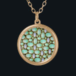 Collier Plaqué Or Opal Broch Gem Gemstone Motif Turquoise<br><div class="desc">Ce collier a un joli motif pendentif à broche opale avec chaînes d'or. Ce design imprimé unique est fait pour ressembler à des opales disposées en sorte de mosaïque sur un arrière - plan noir et personnalisable. Les formes ovales ont une impression de nacre opaque avec des tourbillons de bleu,...</div>