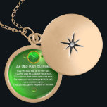 Collier Plaqué Or Une Vielle Bénédiction Irlandaise<br><div class="desc">Joyau celtique élégant, unique en or avec une pierre émeraude et entrée shamrock avec une ancienne prière irlandaise à l'intérieur pour la Saint Paddy's Day (, St. Patty ). Pierres 3D vibrantes et design très précis, modélisation et rendu 3D par Bulgan Lumini (c).Partie de la série Hyper Talismans. .Un design...</div>